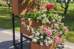 konstrukcje-stalowe-lodzkie-balustrady-schody-ogrodzenia-meble-loft-wieszaki-spawanie-5