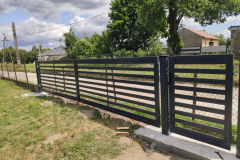 konstrukcje-stalowe-lodzkie-balustrady-schody-ogrodzenia-meble-loft-wieszaki-spawanie-11