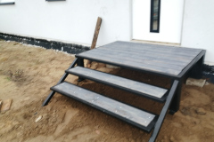 konstrukcje-stalowe-lodzkie-balustrady-schody-ogrodzenia-meble-loft-wieszaki-spawanie-2