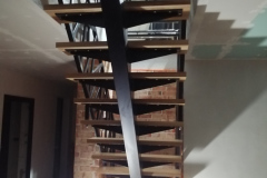 konstrukcje-stalowe-lodzkie-balustrady-schody-ogrodzenia-meble-loft-wieszaki-spawanie-20