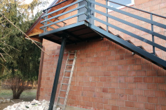 konstrukcje-stalowe-lodzkie-balustrady-schody-ogrodzenia-meble-loft-wieszaki-spawanie-21