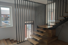 konstrukcje-stalowe-lodzkie-balustrady-schody-ogrodzenia-meble-loft-wieszaki-spawanie-36