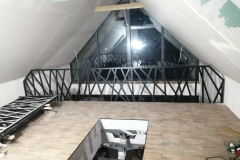 konstrukcje-stalowe-lodzkie-balustrady-schody-ogrodzenia-meble-loft-wieszaki-spawanie-37