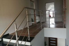 konstrukcje-stalowe-lodzkie-balustrady-schody-ogrodzenia-meble-loft-wieszaki-spawanie-40