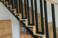 konstrukcje-stalowe-lodzkie-balustrady-schody-ogrodzenia-meble-loft-wieszaki-spawanie-50